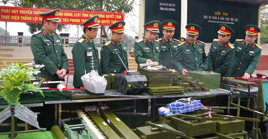 Kiểm tra công tác chuẩn bị huấn luyện tại Bộ Chỉ huy quân sự tỉnh Hải Dương